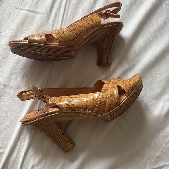 Sofft Portia Platform Sandals Womens 8M Natural Laminated Cork Criss Cross - Picture 4 of 8